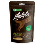 nature-protection-lifestyle-duck dices with seaweed